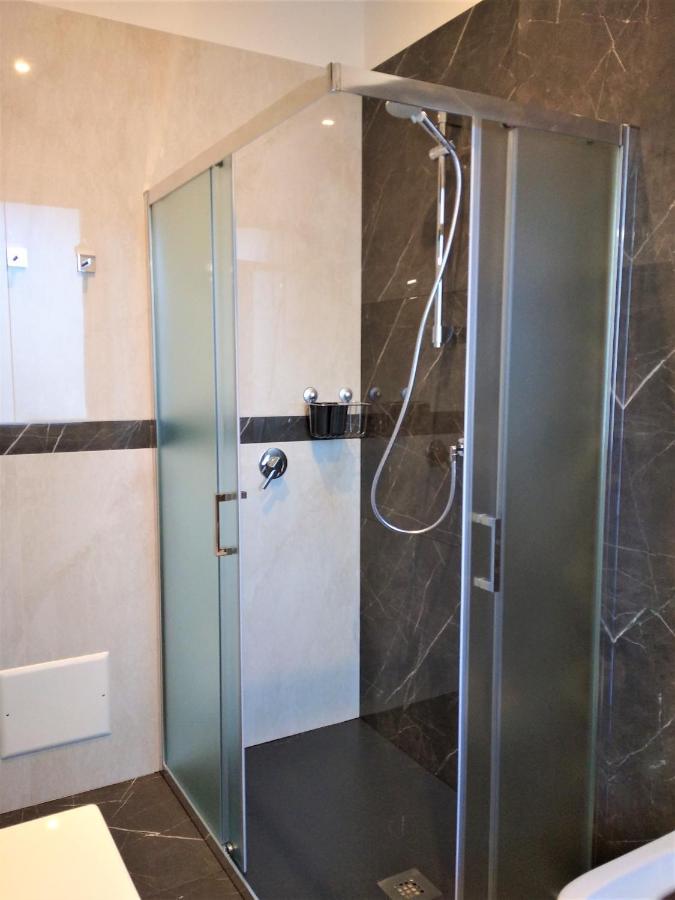 Apartamento Astrid House Stresa Exterior foto