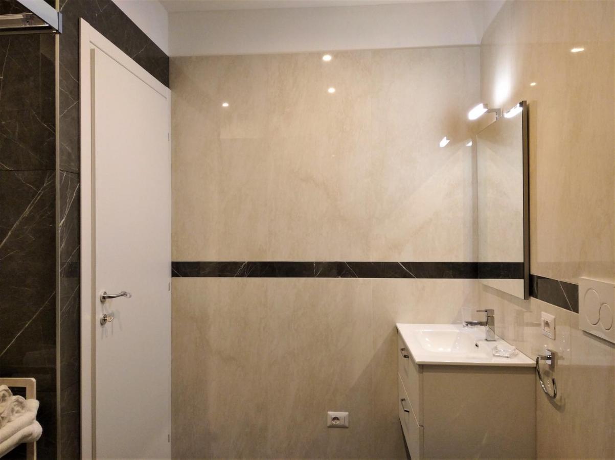 Apartamento Astrid House Stresa Exterior foto